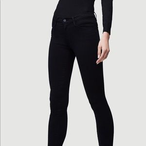 Frame Le High Skinny Jeans